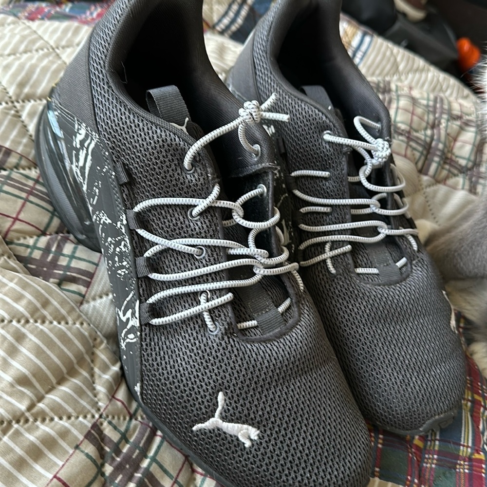 Puma’s size 10 1/2